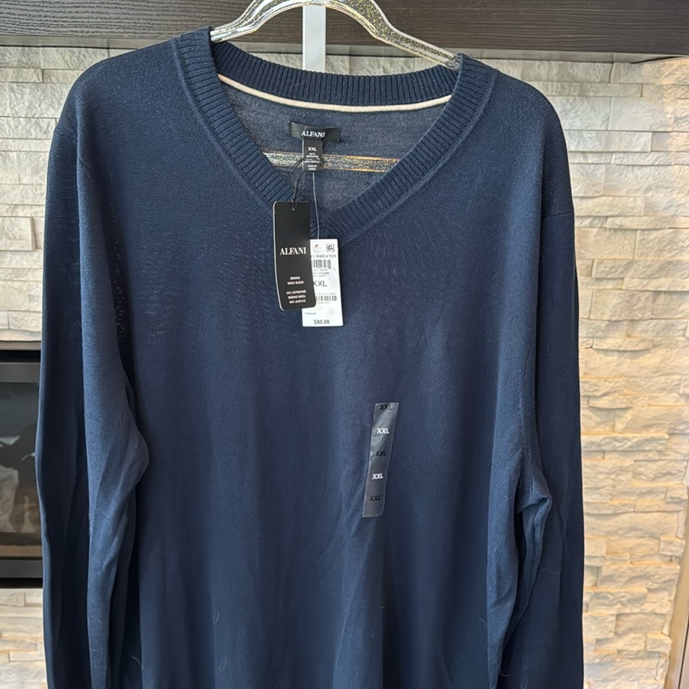 Alfani v neck merino sweater XXL light weight brand new